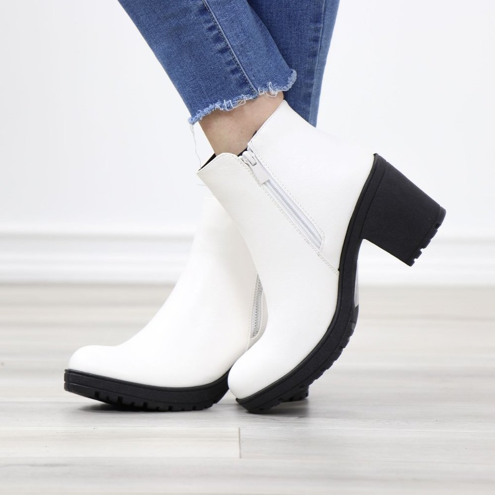 White Synthetic Leather Chunky Lug Block Heel Round Toe Ankle Boots - Picture 8 of 12